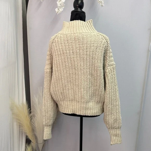 H&M Cream Knit Turtleneck Sweater - Picture 3 of 4